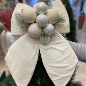FIOCCO NATALIZIO IN VELLUTO CREMA CON  PALLINE cm 60
