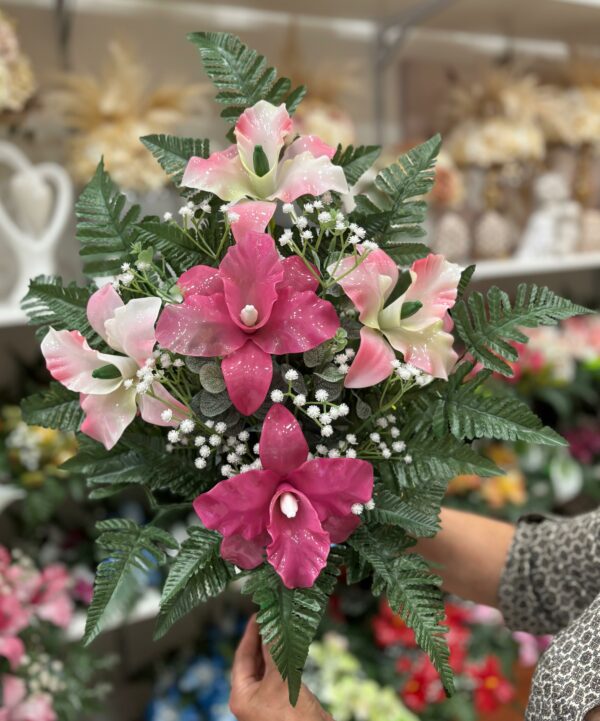 Fiori artificiali per cimitero mazzo con cinque catleya in vetroresina pink e dark oink