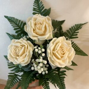 Fiori artificiali per cimitero mazzo con rose Panna in velluto