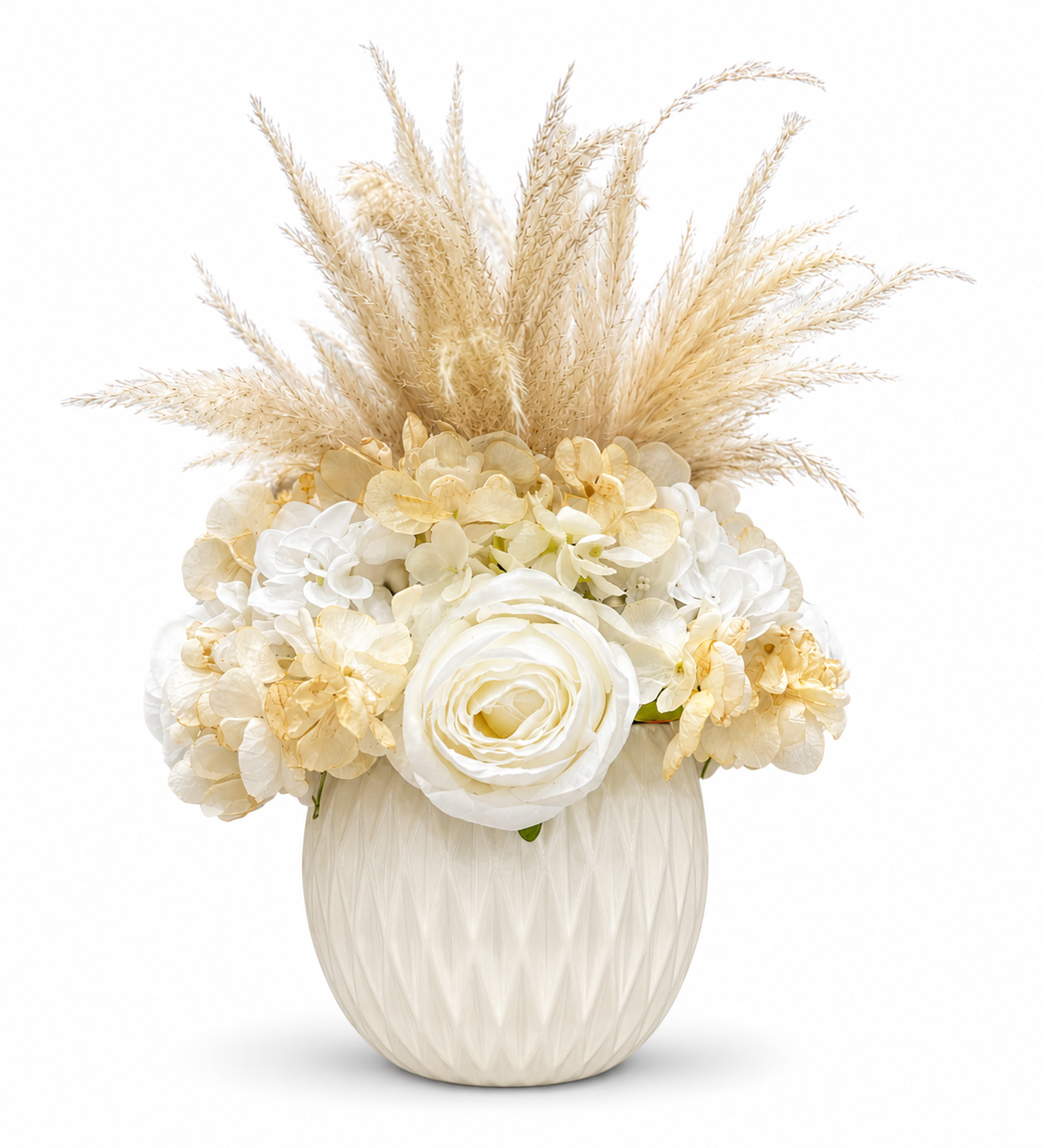 Centrotavola con fiori artificiali composto da rose panna, ortensie e pampas Ø 25 cm
