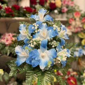 Fiori artificiali per cimitero mazzo con sette catleya in vetroresina blu