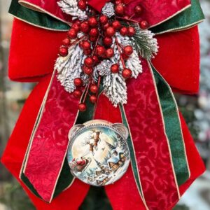 FIOCCO NATALIZIO IN VELLUTO ROSSO CON NASTRI IN VELLUTO VERDI E ROSSI, TAMBURELLA E DECORI cm 60