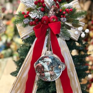 FIOCCO NATALIZIO IN METALLO CON DECORAZIONI E TAMBURELLA