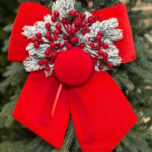 FIOCCO NATALIZIO IN VELLUTO ROSSO CON ROSA IN VELLUTO ROSSA, PALLINA IN VELLUTO E BACCHE h cm 40