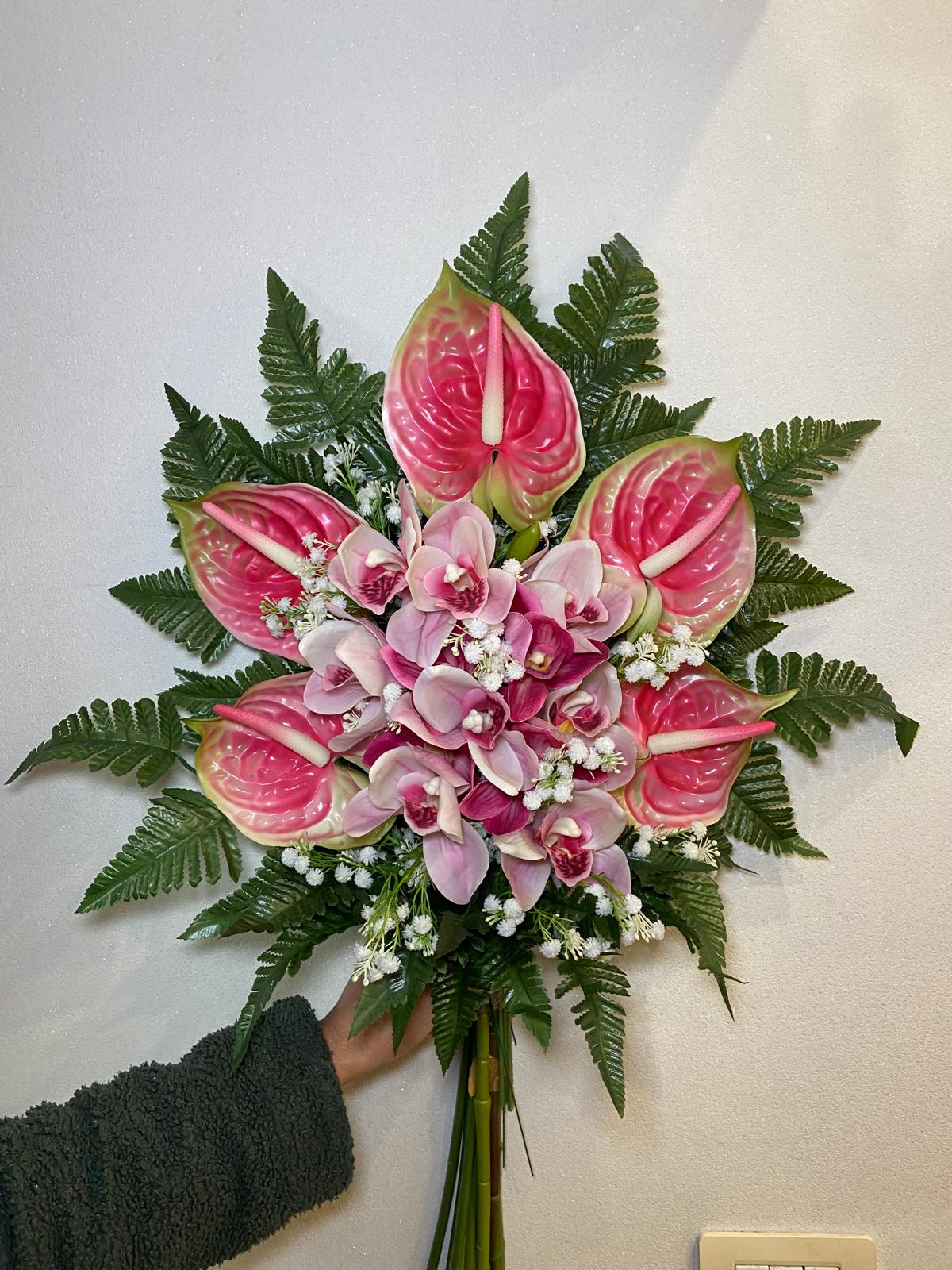 Fiori artificiali per cimitero mazzo con anthurium e orchidee rosa