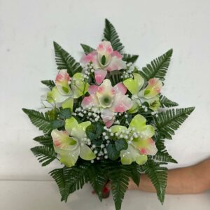 Fiori artificiali per cimitero mazzo con sei catleya in vetroresina rosa e verde