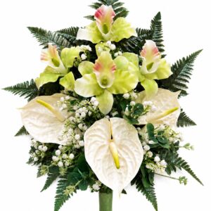 Mazzo di fiori artificiali in vetroresina per cimitero – 4 catleya vetroresina verdi e 3 anthurium in silicone bianchi
